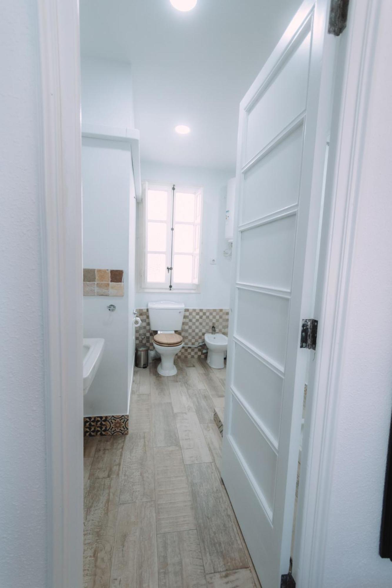 Concept Rooms บาเลนเซีย ภายนอก รูปภาพ